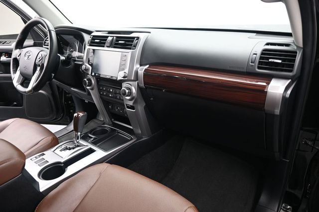 Used 2025 Blue Nissan SV image 27