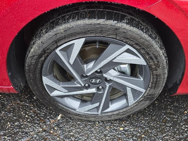 Certified Used 2025 Red Hyundai SEL Sport image 9