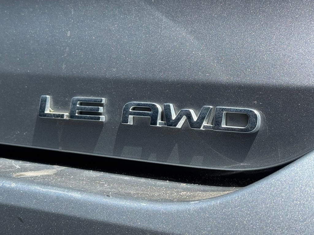 Used 2023 Silver Toyota LE image 23