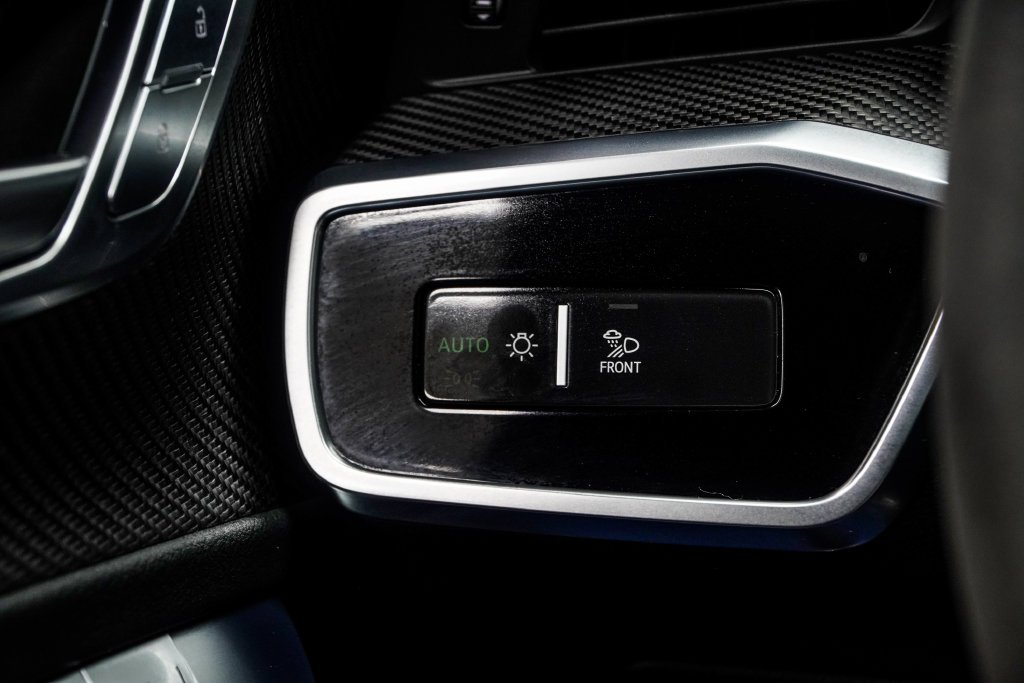 Used 2021 Black Audi 4.2 image 48
