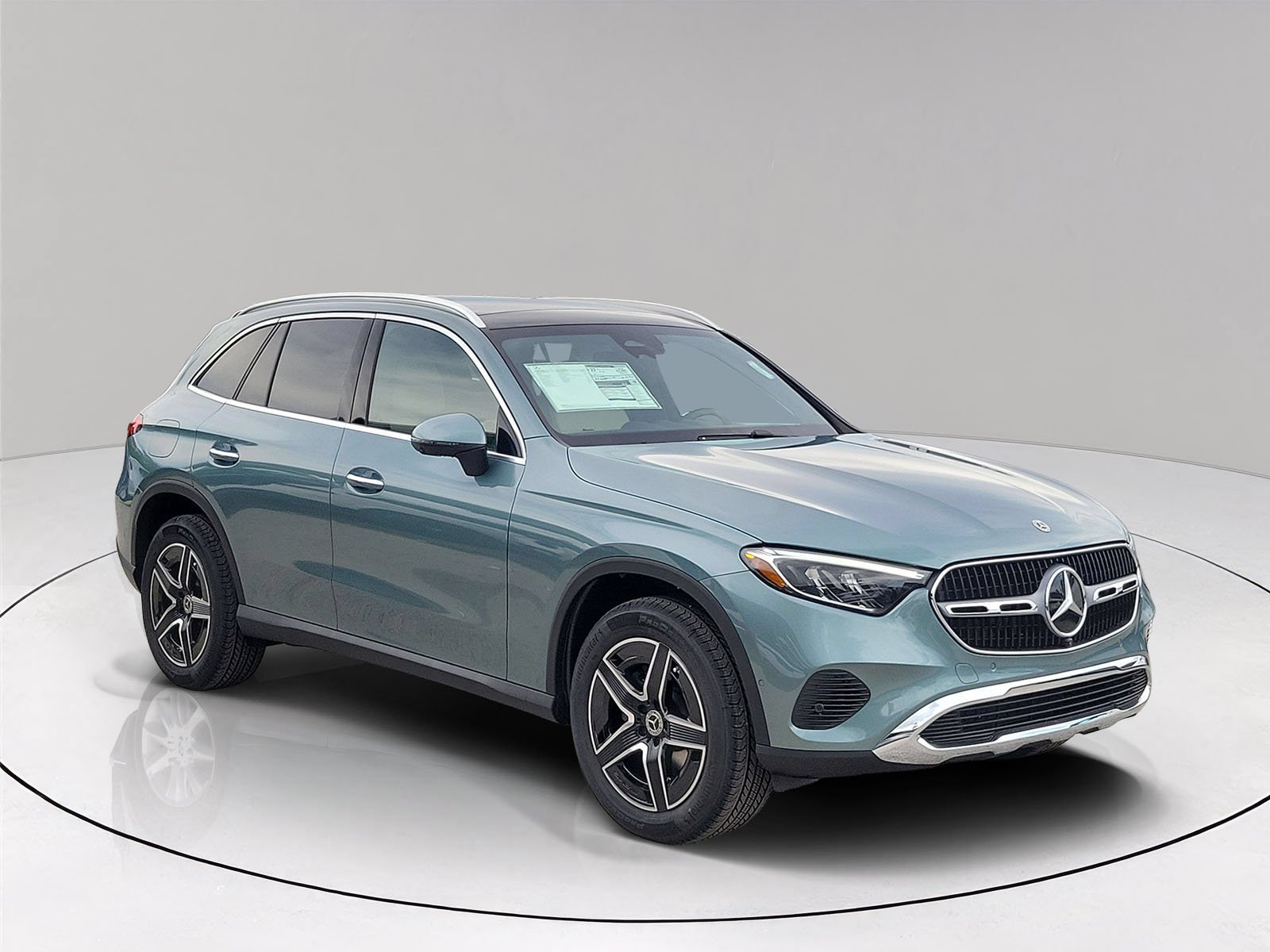 New 2027 Verde Silver Metallic Mercedes-Benz GLC 300 image 31