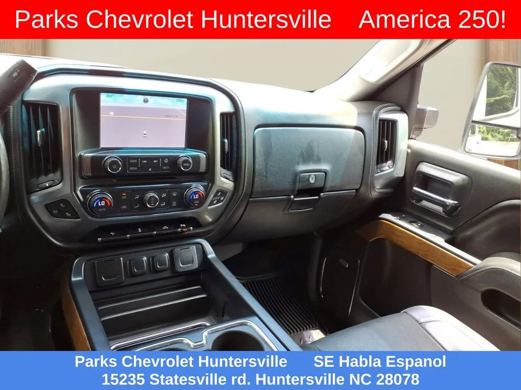 Used 2015 SILVER ICE METALLIC Chevrolet LTZ image 23