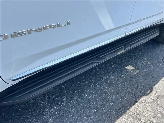 Certified Used 2026 Summit White GMC Denali image 13