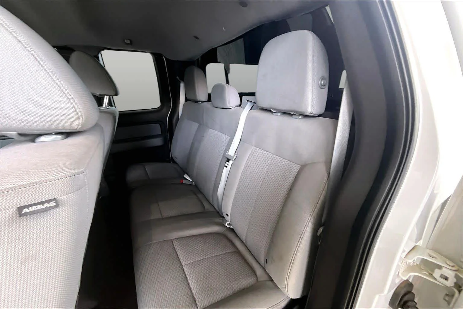 Used 2014 Oxford White Ford XL image 19