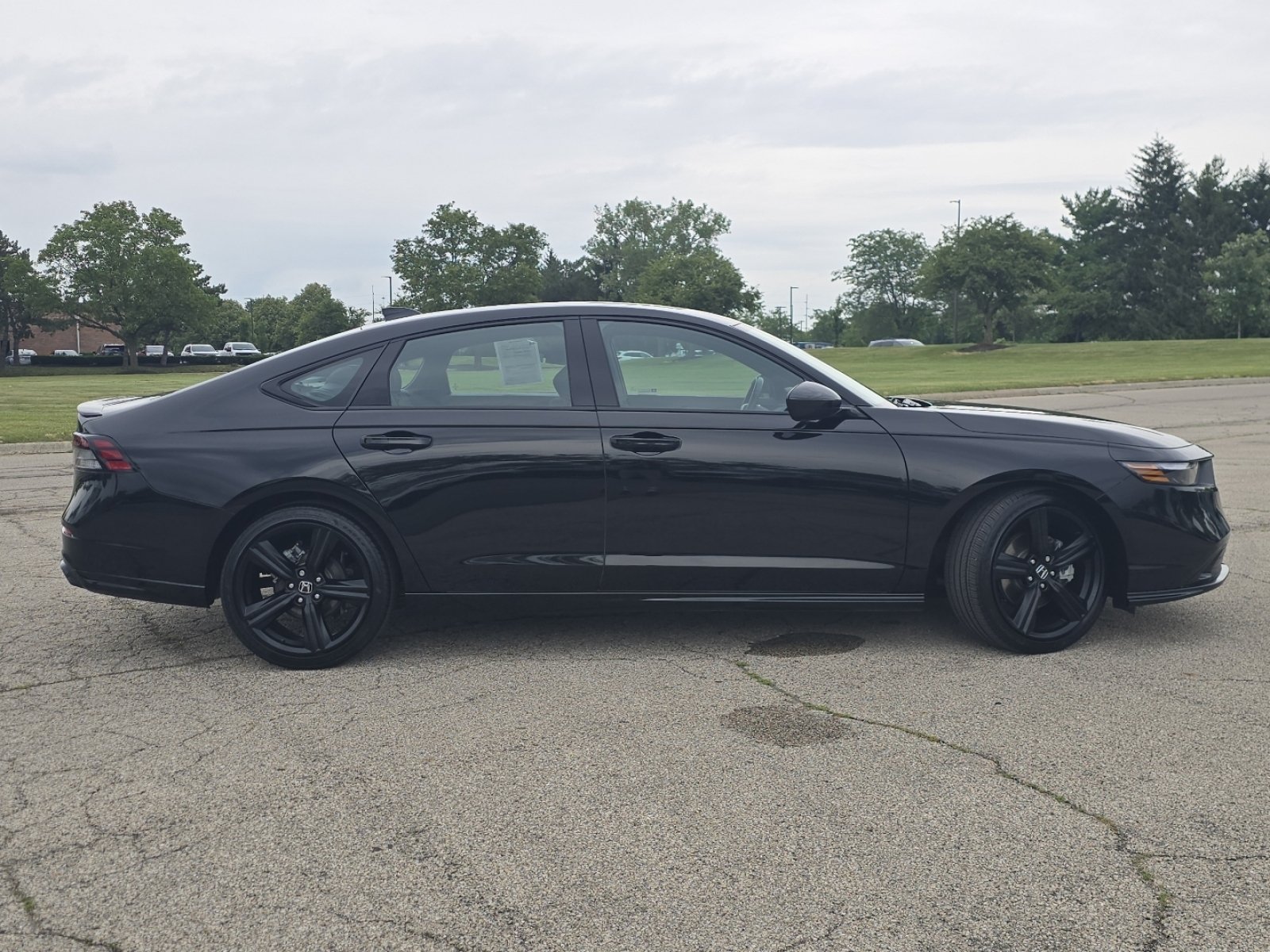 2024 Honda Accord Hybrid Sport-L - Photo 16