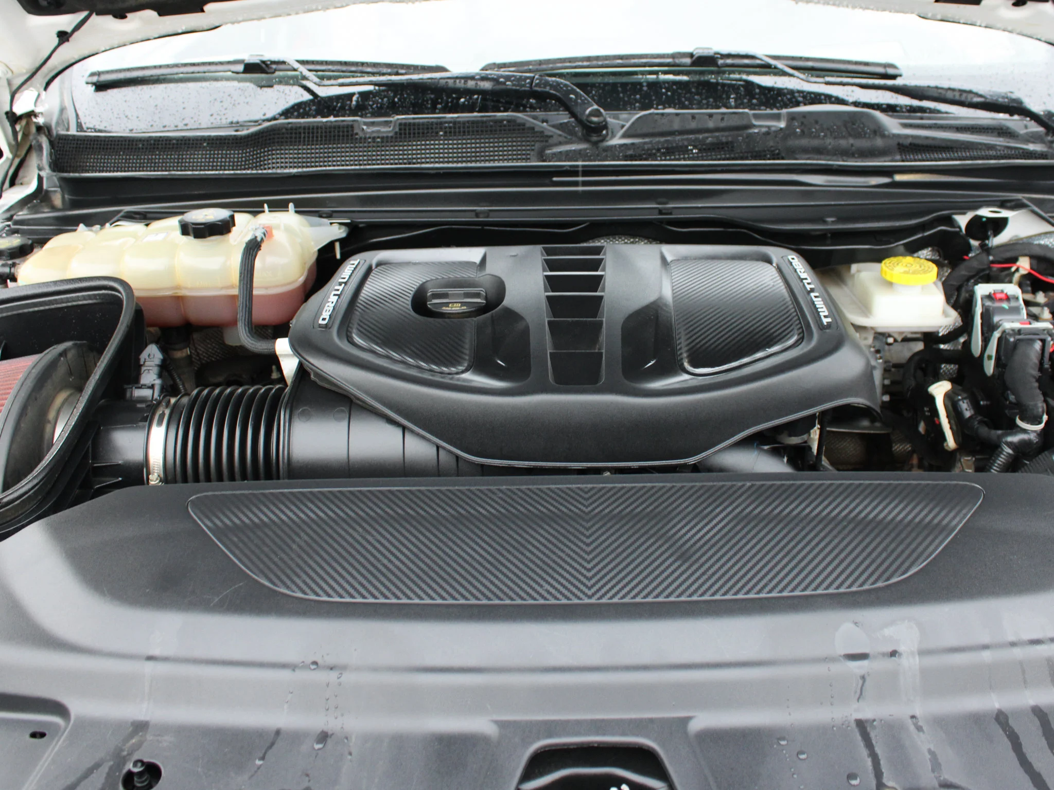 Certified Used 2025 White RAM RHO | Twin-Turbo 540 2.5 LIFT ON 37 TIRES  | Head-Up Display | Bedliner image 11
