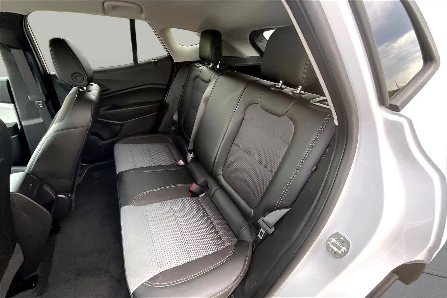 2025 Chevrolet Trax LT - Photo 20