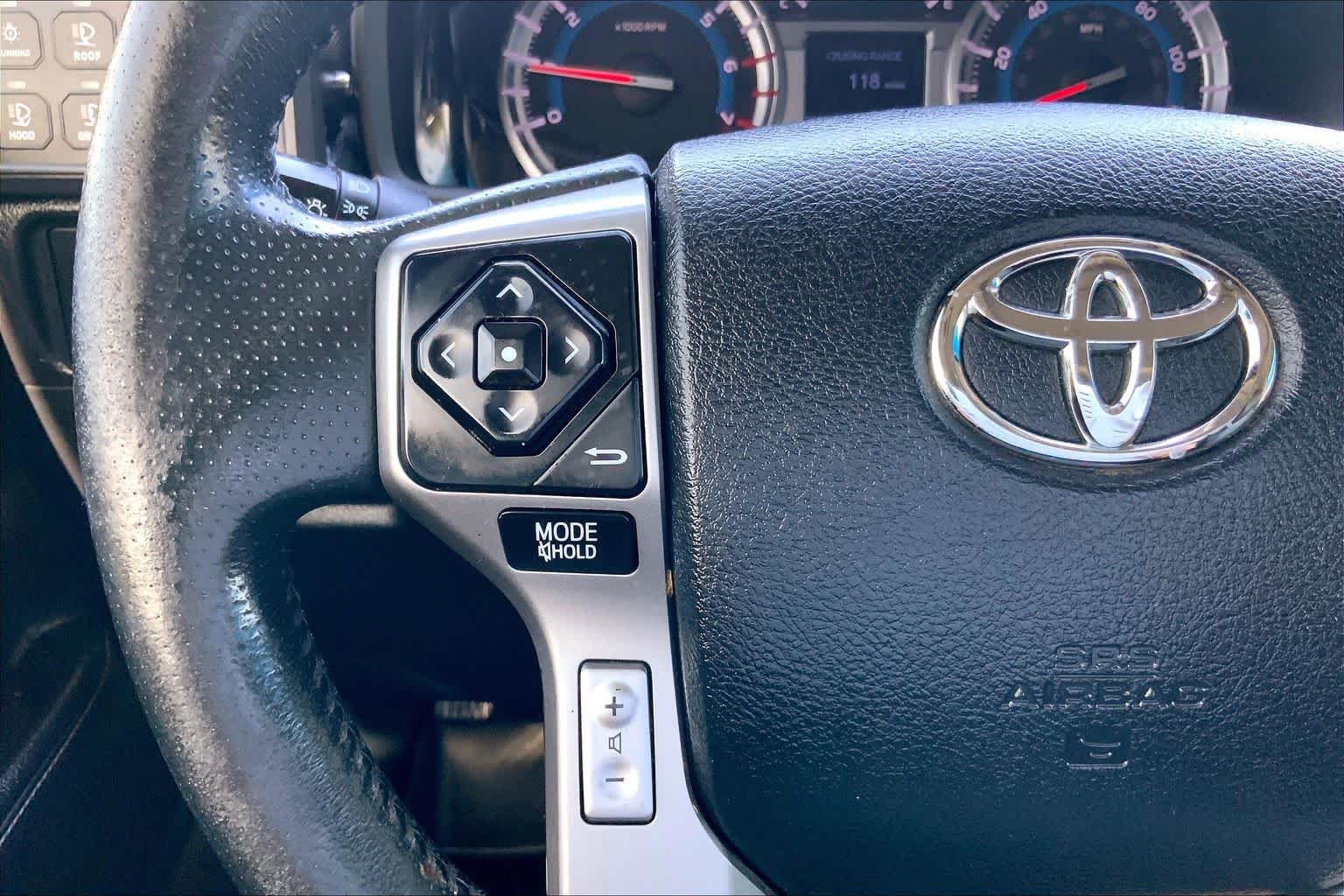 Used 2018 Nautical Blue Metallic Toyota SR5 Premium image 24