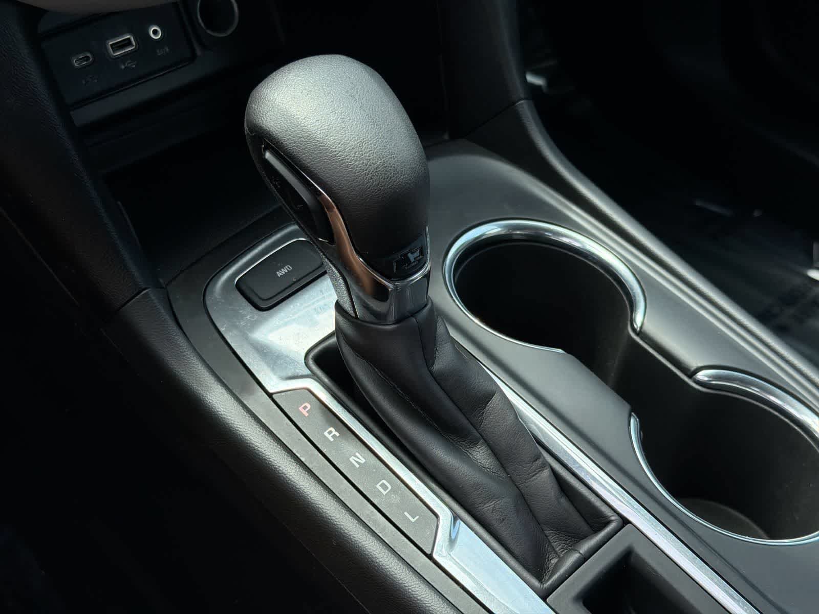 Used 2022 Iron Gray Metallic Chevrolet LS image 32