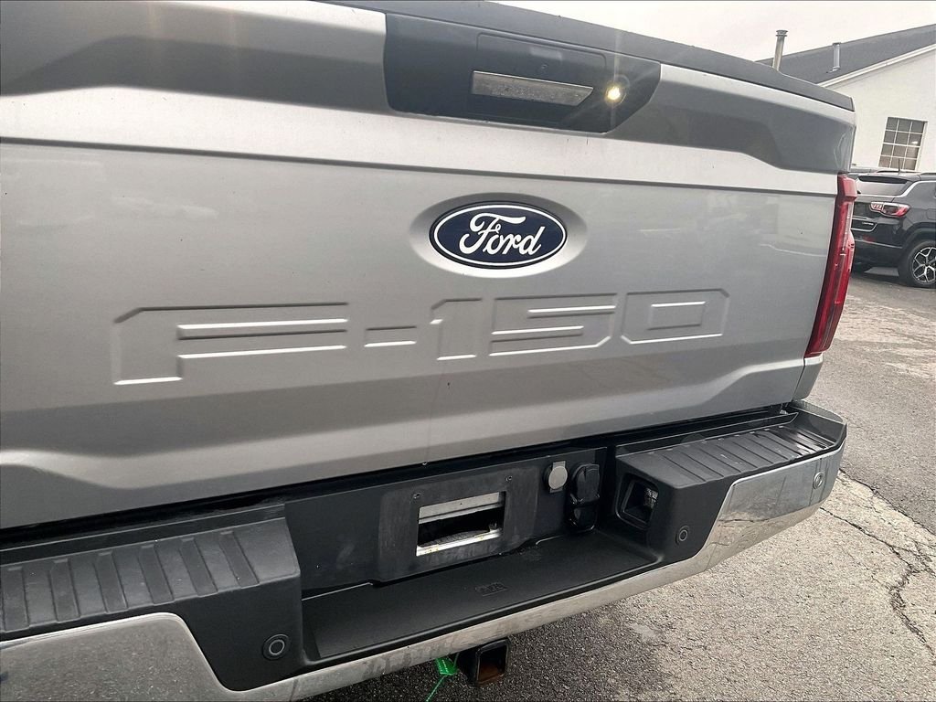 Used 2024 Silver Ford XLT image 29