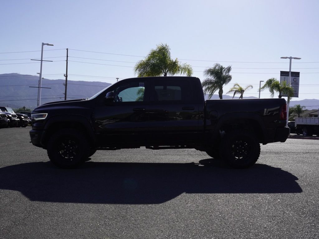 New 2026 Diamond Black Crystal Pearl-Coat Exterior Paint RAM RHO image 6