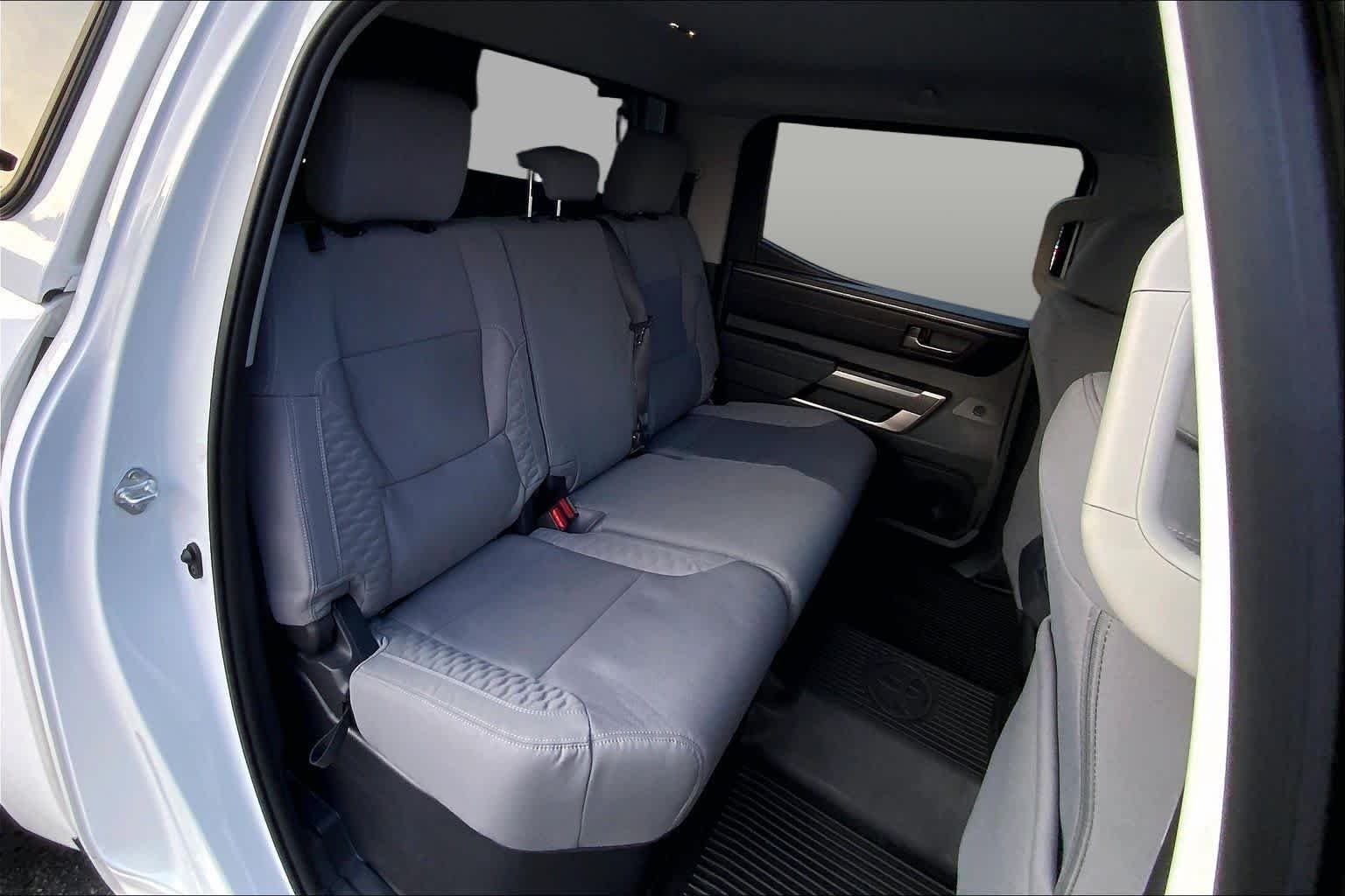 Used 2024 Ice Cap Toyota SR5 image 19