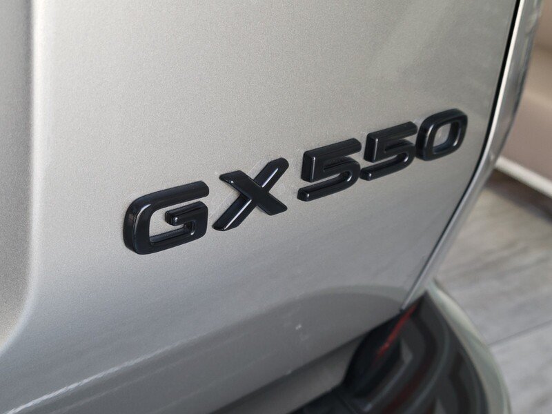 2024 Lexus GX Luxury - Photo 6