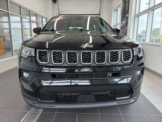 Used 2024 Black Jeep Latitude image 2