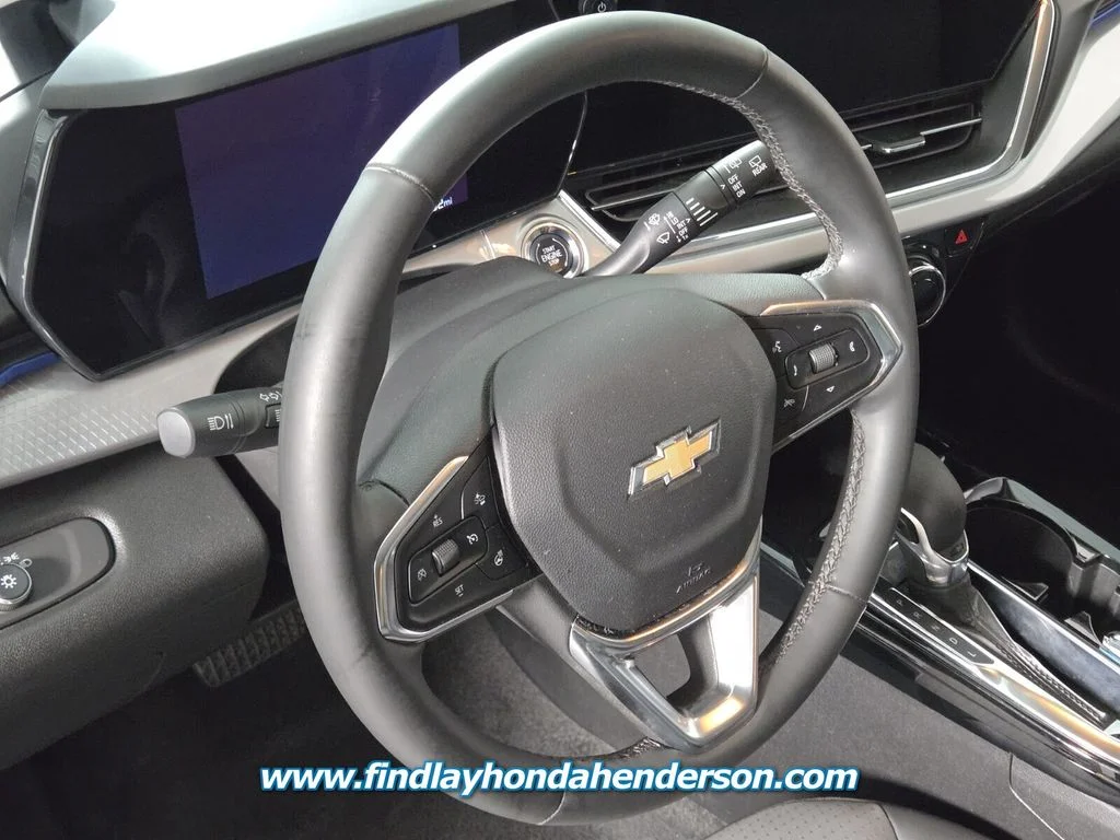 Used 2024 Sterling Gray Metallic Chevrolet LT image 24