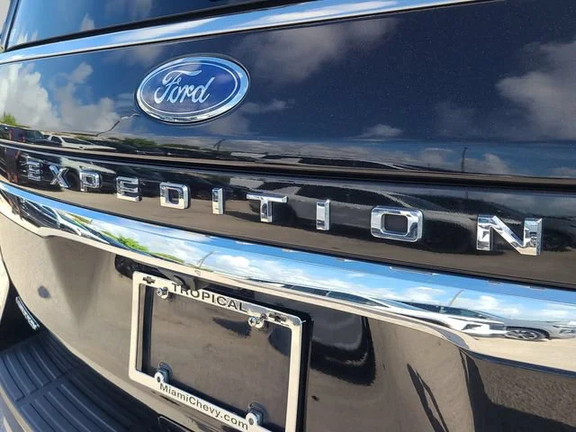 Used 2024 Black Ford Limited image 37