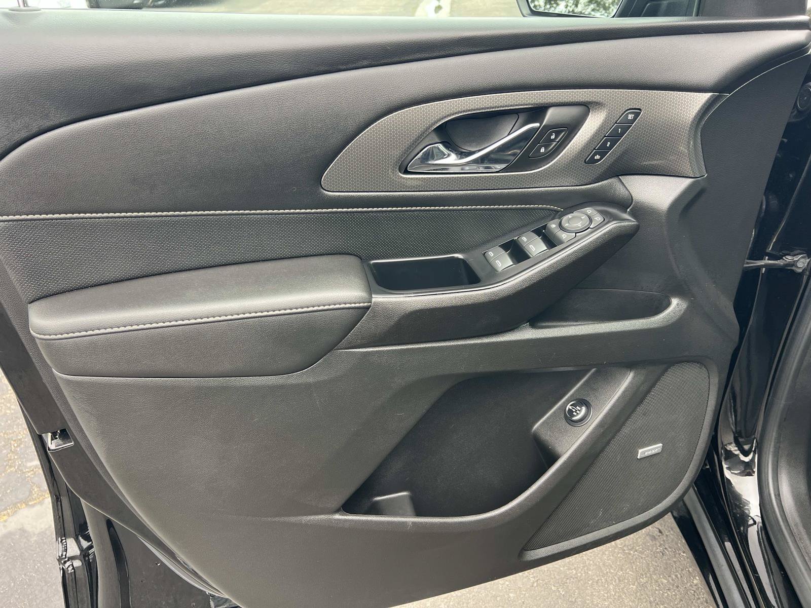2023 Chevrolet Traverse Premier - Photo 6