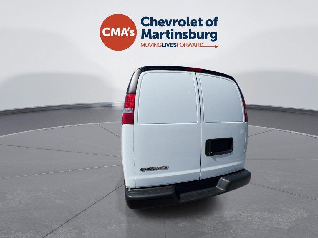 2026 Chevrolet Express Cargo Work Van - Photo 7
