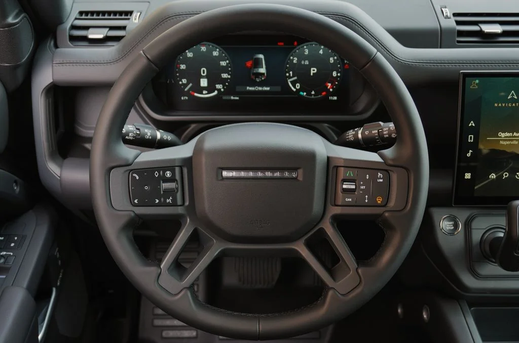 New 2026 Carpathian Grey Land Rover X-Dynamic SE image 17