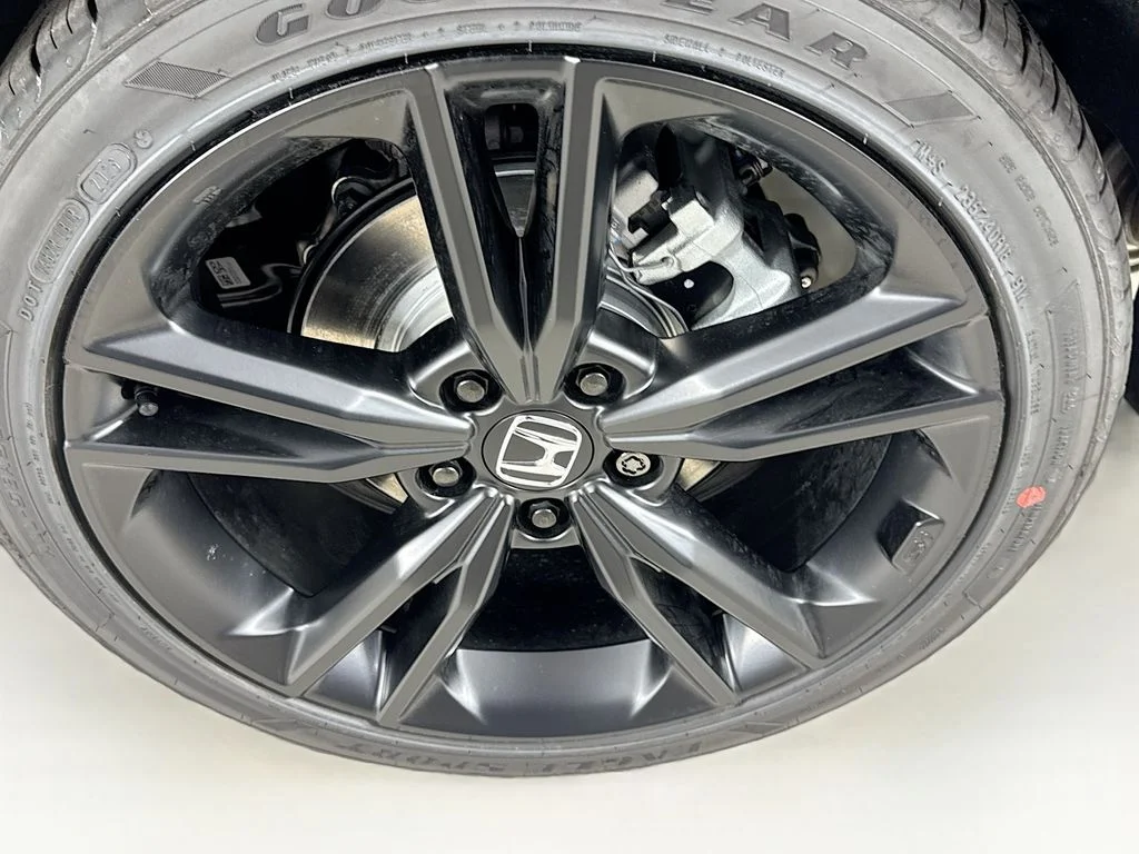 New 2026 Crystal Black Pearl Honda  image 14