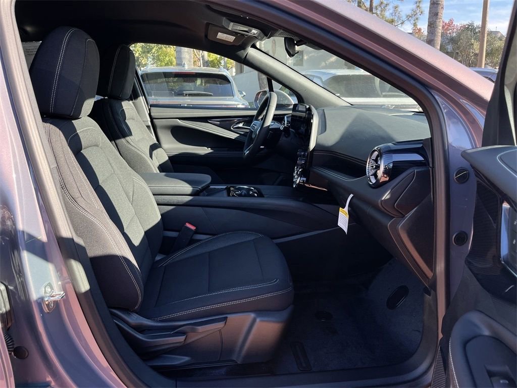 New 2026 Galaxy Gray Metallic Chevrolet LT image 26