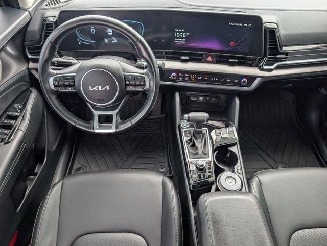 Used 2025 Black Kia EX image 6