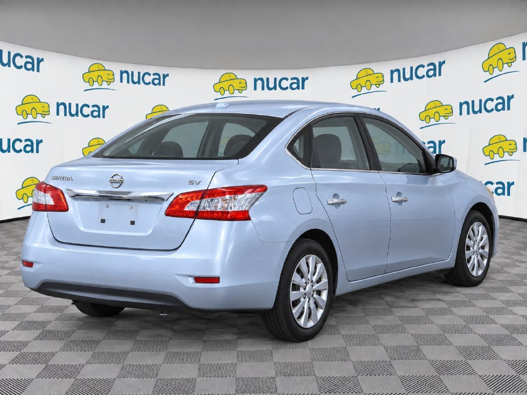 Used 2015 Silver Nissan SV image 4