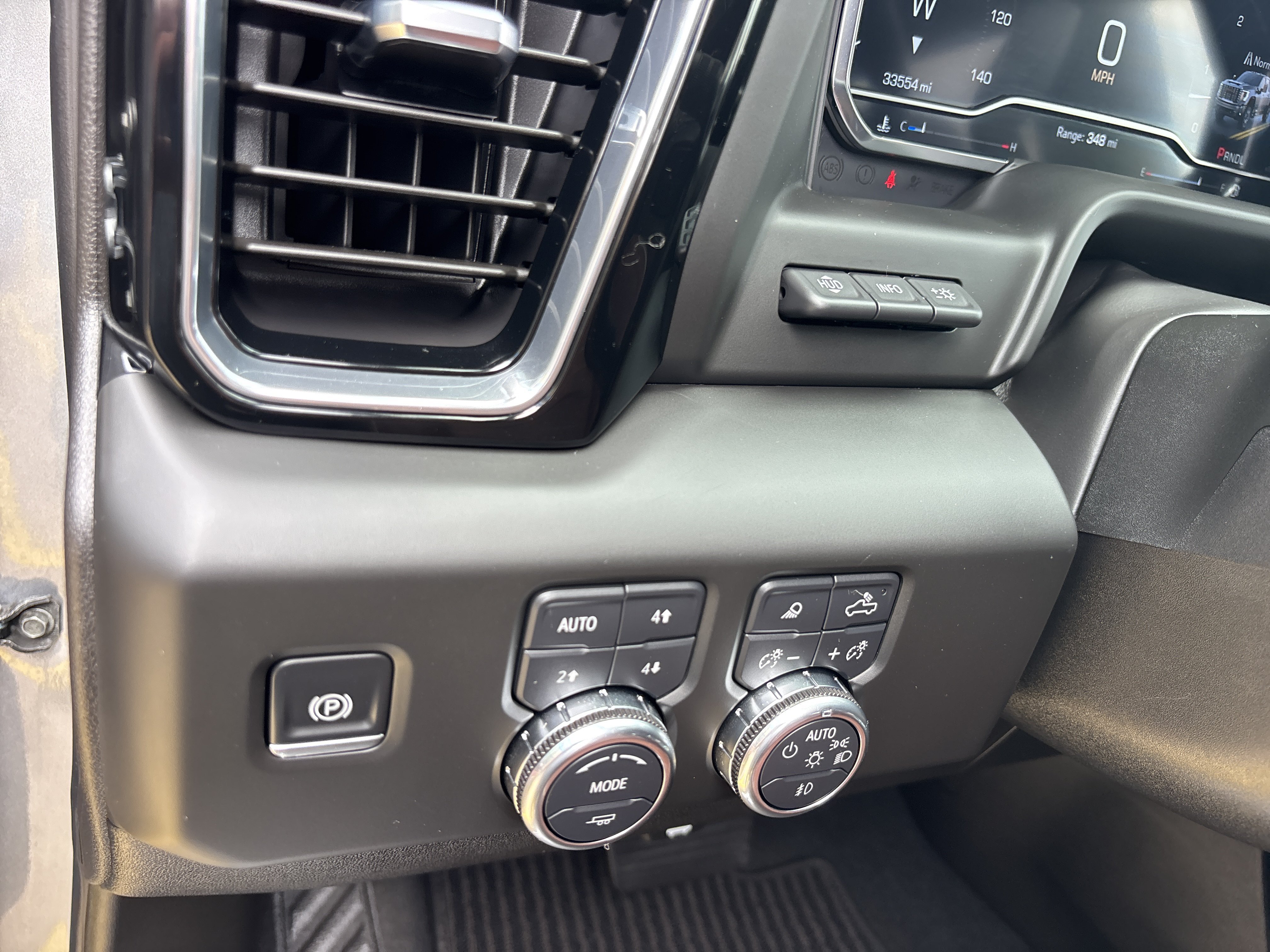 Used 2025 Sterling Metallic GMC Denali Ultimate image 30