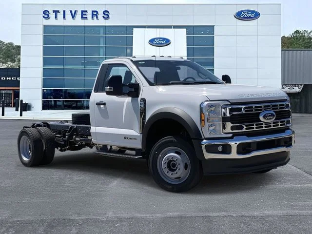 2025 Ford F-550 XL 4x4 Regular Cab 193-In DRW's photo