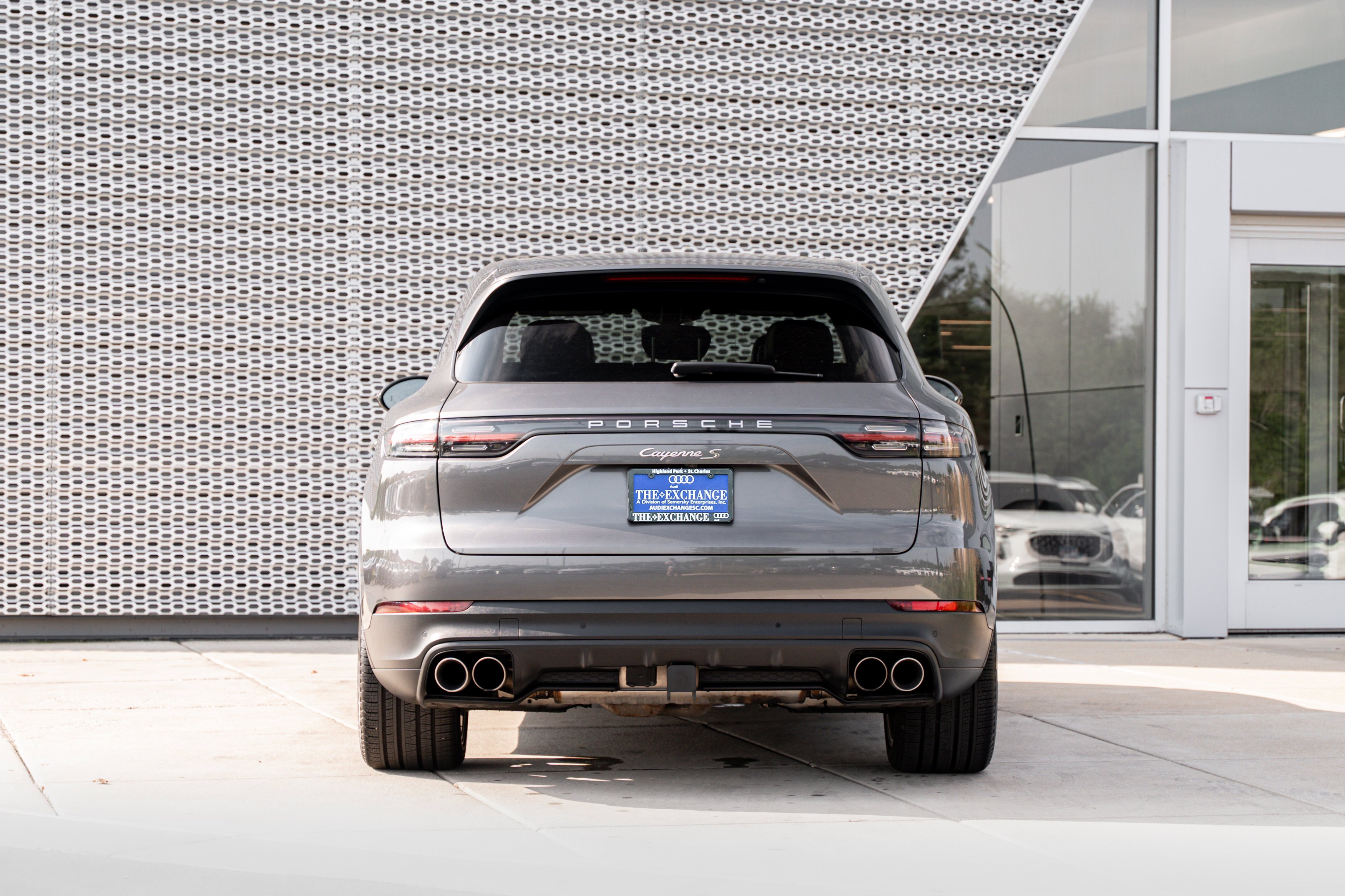 Used 2019 Quartzite Metallic Porsche S image 27