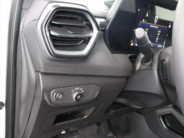 2025 Chevrolet Trailblazer LT - Photo 13