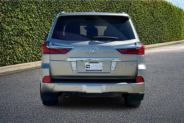 Used 2016 Silver Lexus 570 image 5