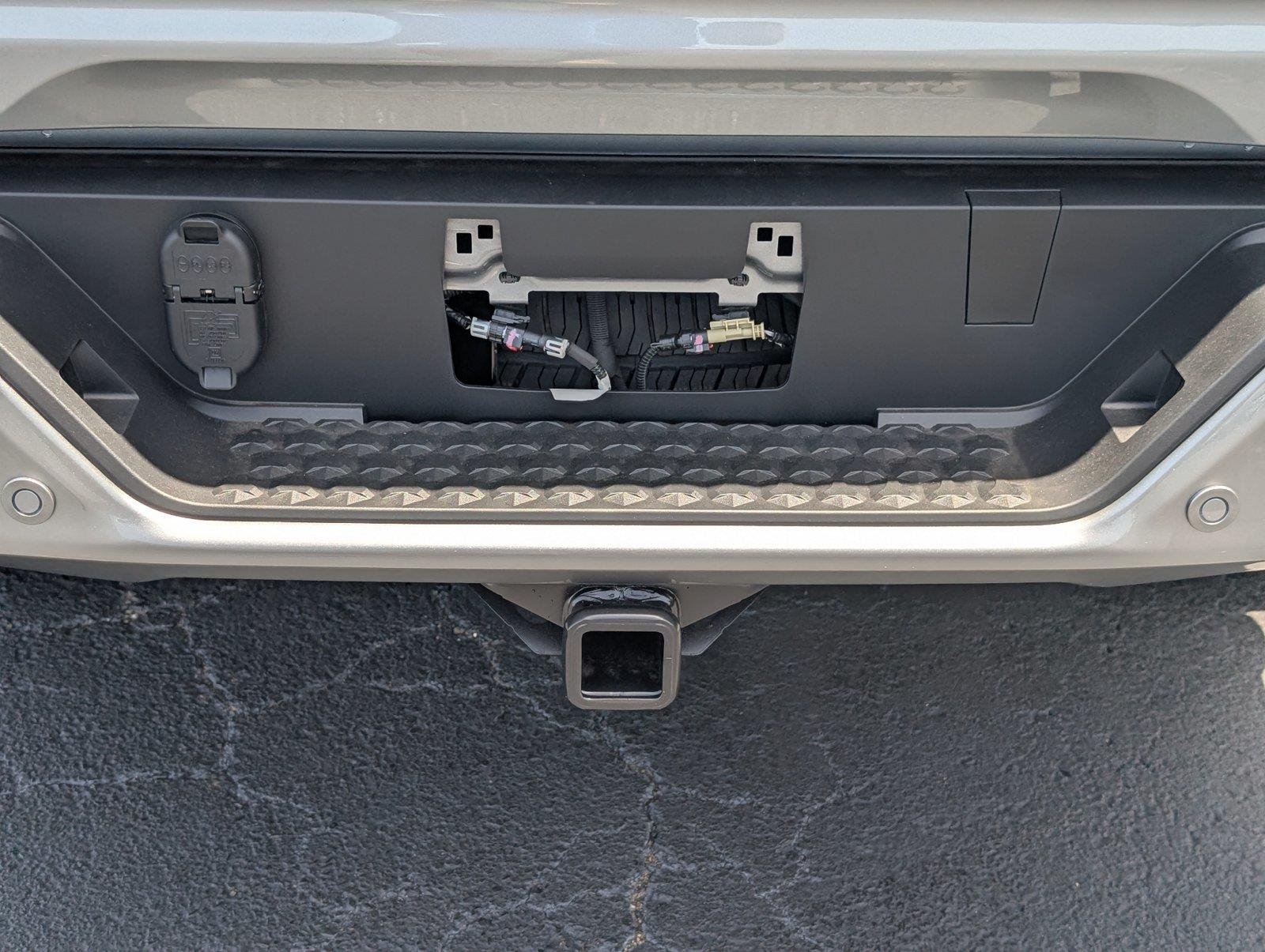 New 2026 Sterling Metallic GMC AT4 image 5