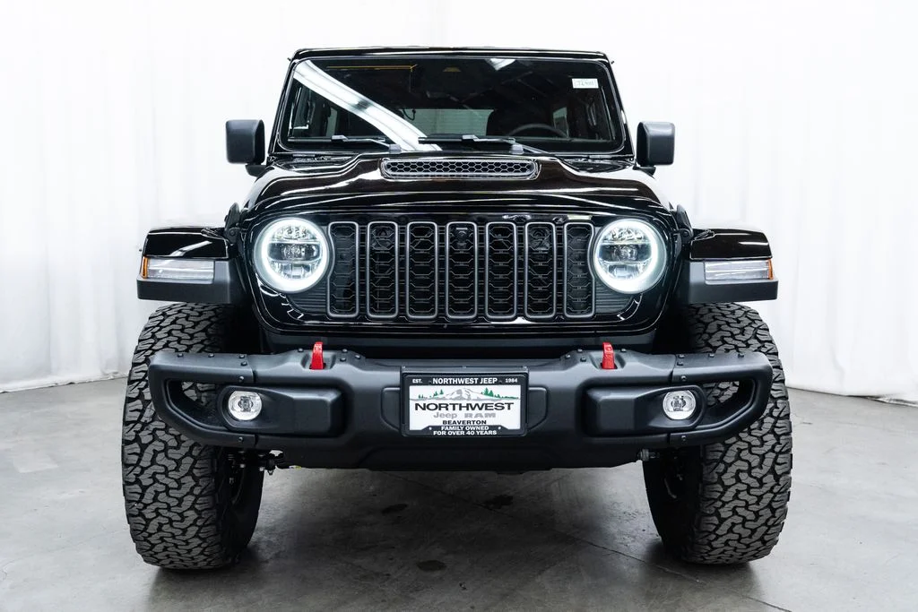 New 2026 Black Clear-Coat Exterior Paint Jeep Rubicon X image 2