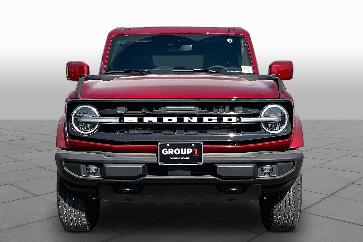 New 2026 Ruby Red Metallic Tinted Clearcoat Ford Outer Banks image 3
