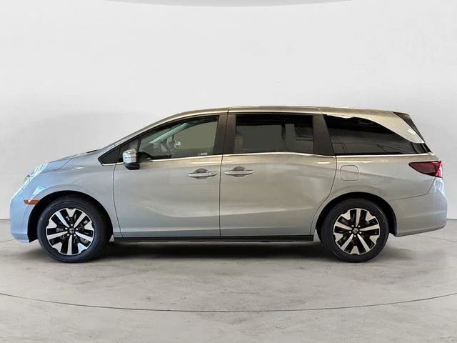 New 2026 Silver Honda EX-L image 2