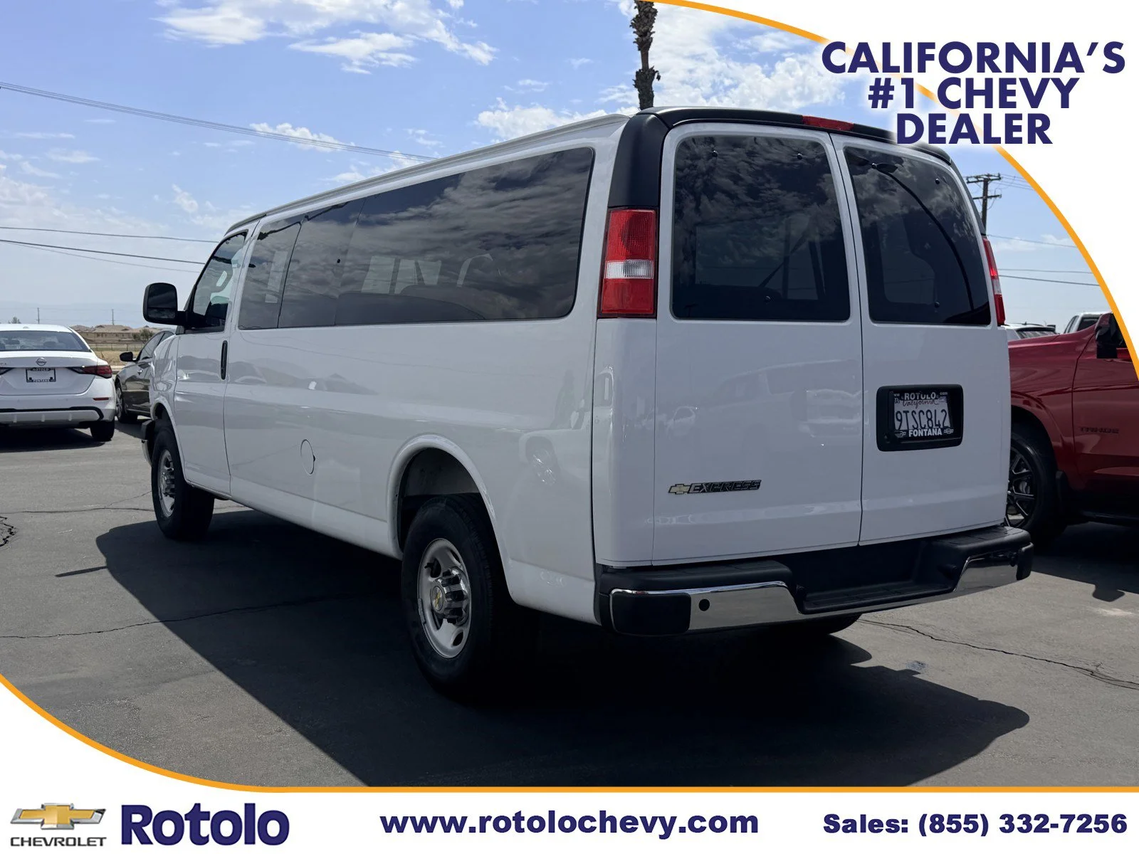 Used 2025 Summit White Chevrolet 1LT image 4