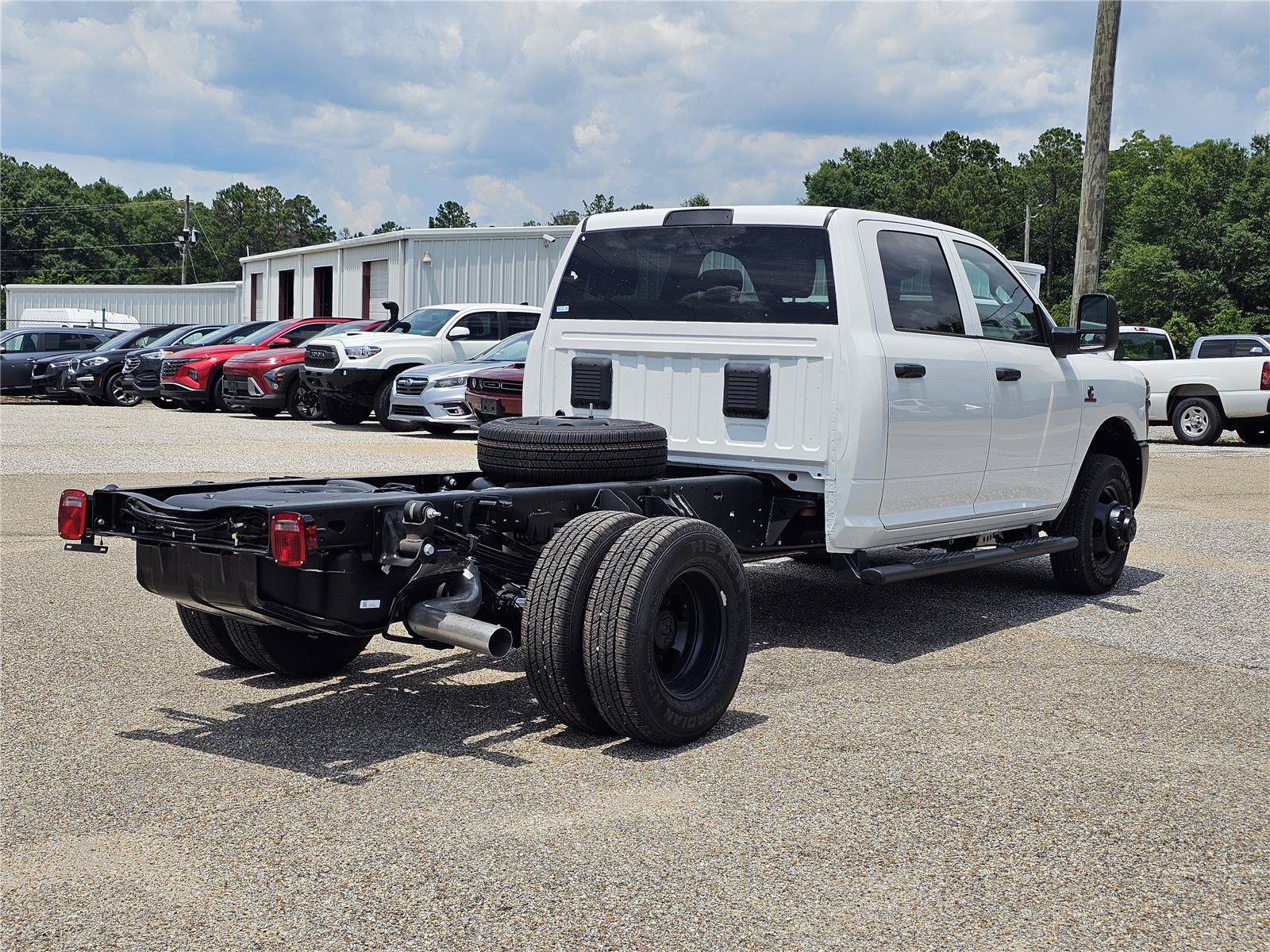 New 2026 Bright White Clearcoat Ram Tradesman image 10