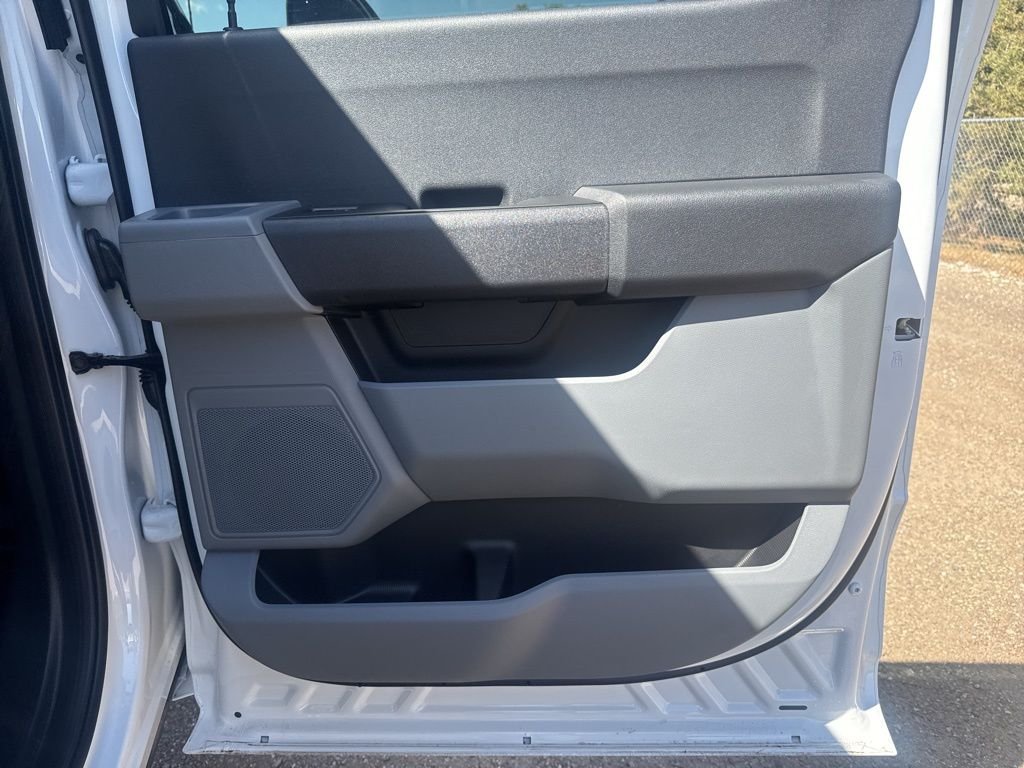 New 2026 White Ford XL image 34