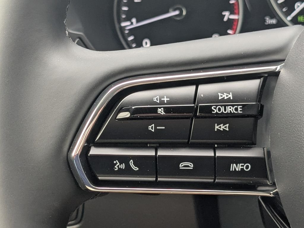New 2026 White Mazda 3.3 Turbo Select image 25