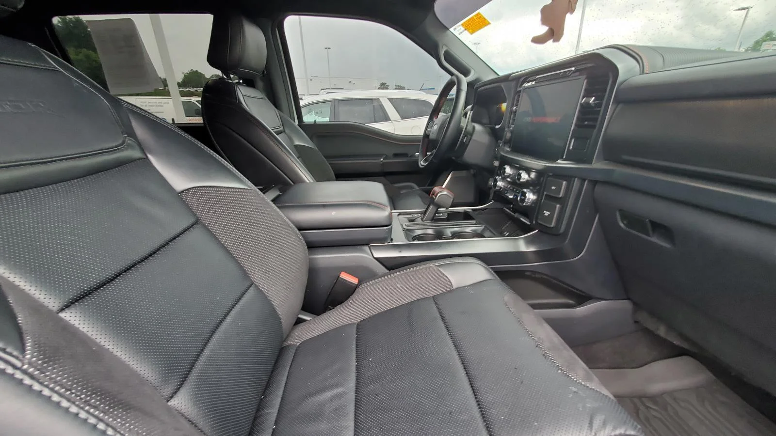 Used 2024 Avalanche Gray Ford Raptor image 4
