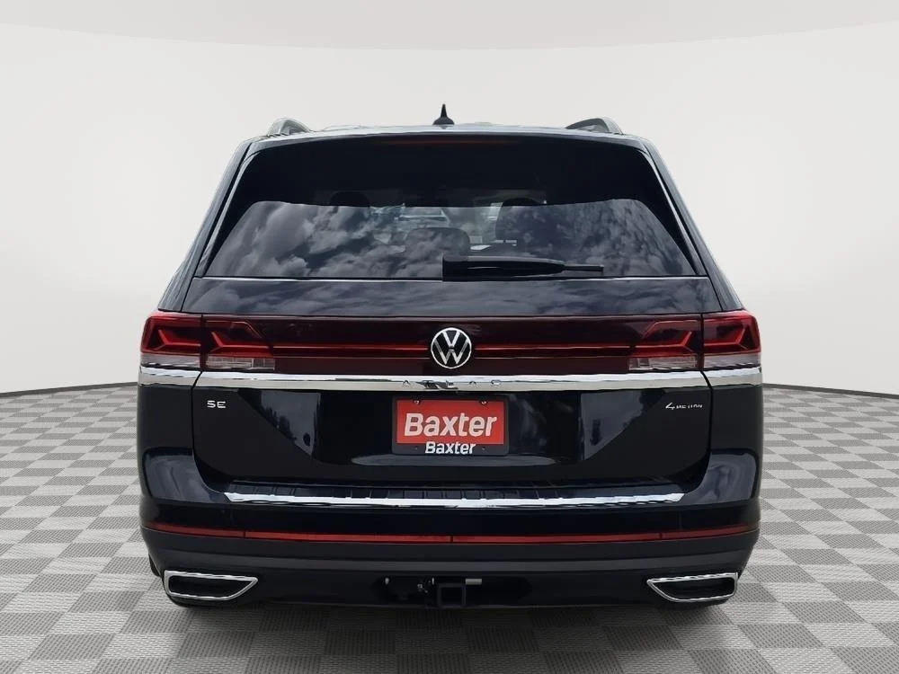New 2026 Deep Black Pearl Volkswagen 2.0T SE w/Technology image 18