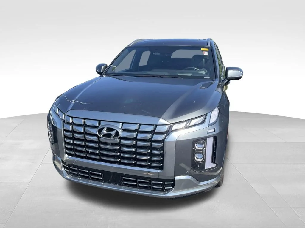 Used 2025 Gray Hyundai Calligraphy image 4