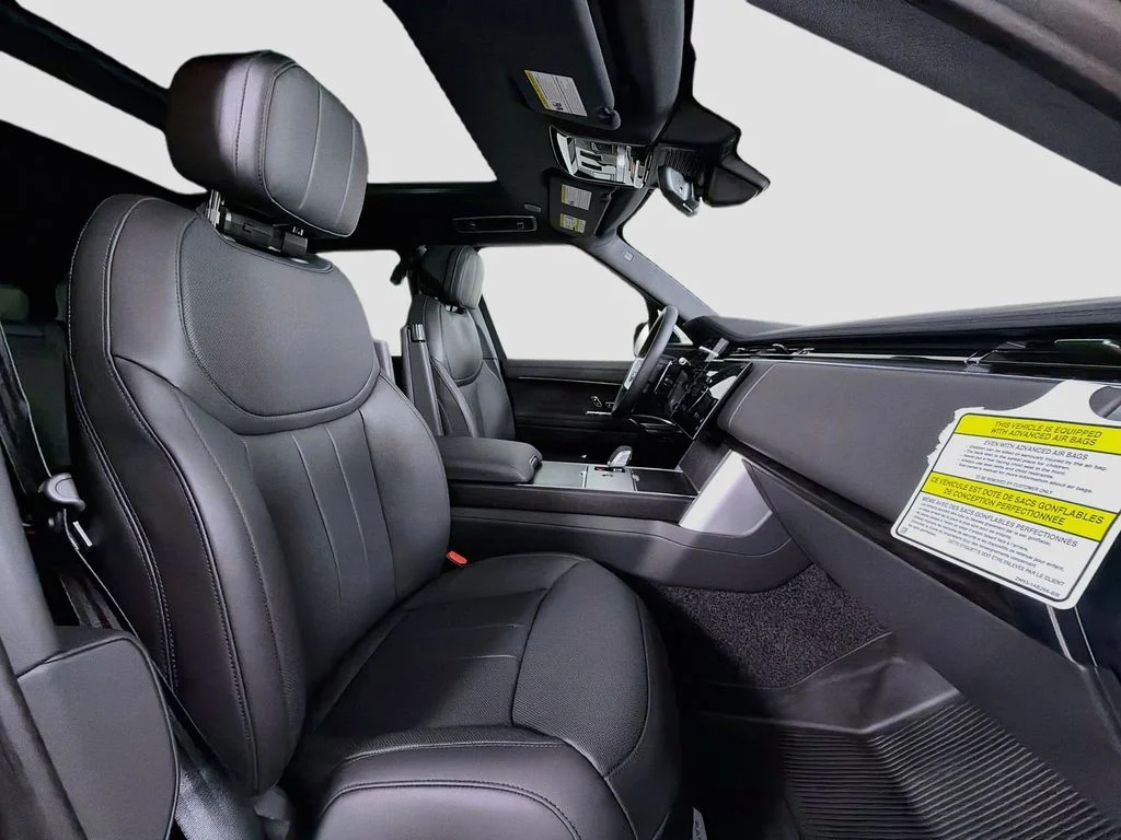 New 2026 Santorini Black Land Rover SE 7 Seats image 30