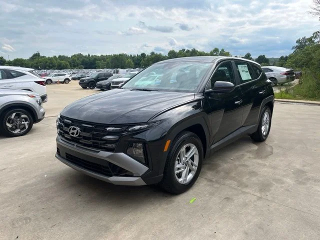 New 2026 Phantom Black Hyundai SE image 8