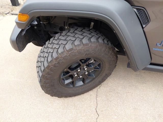 Used 2025 Gray Jeep Willys 4xe image 30