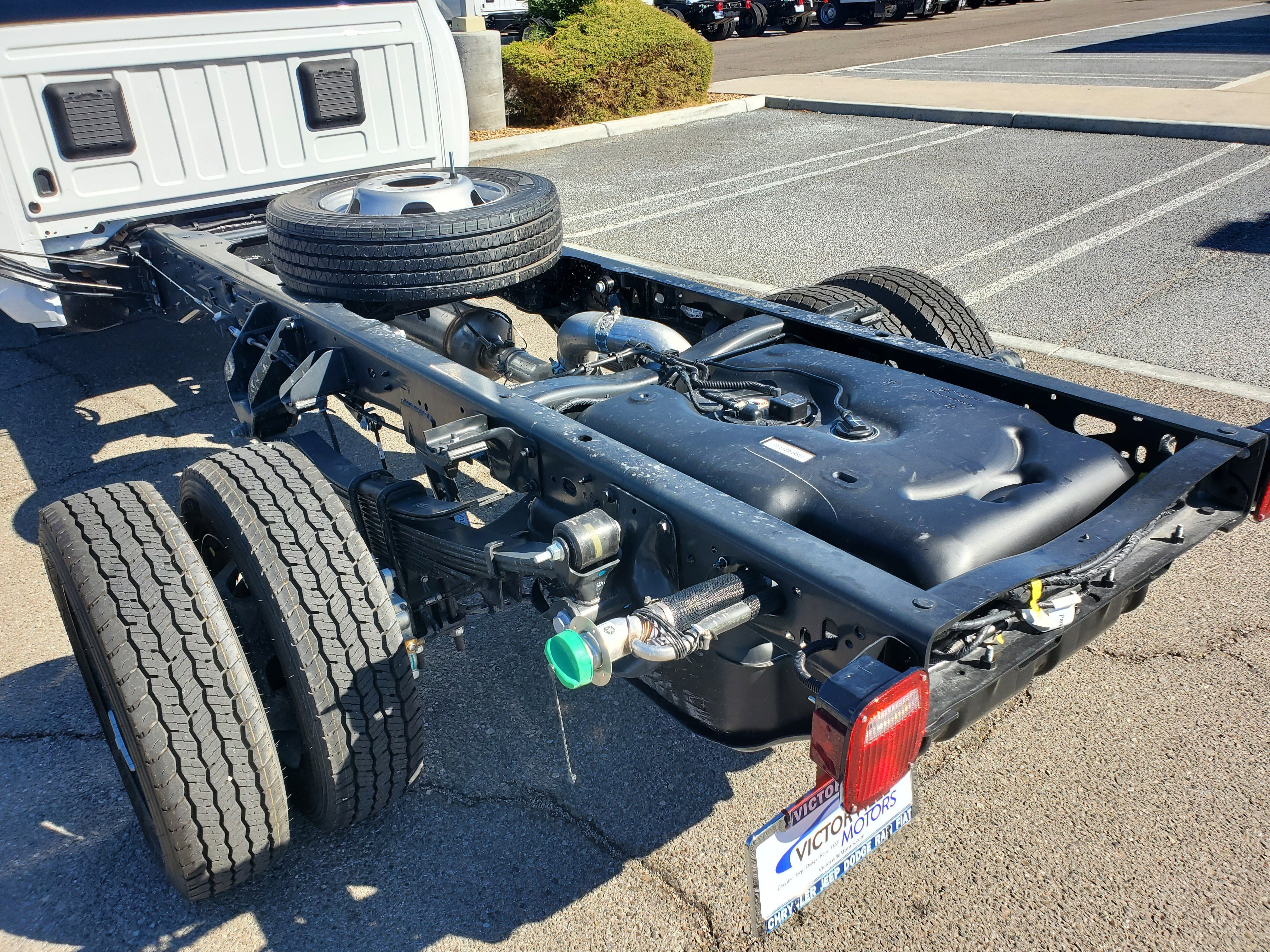 New 2026 Bright White Clearcoat RAM Tradesman image 26