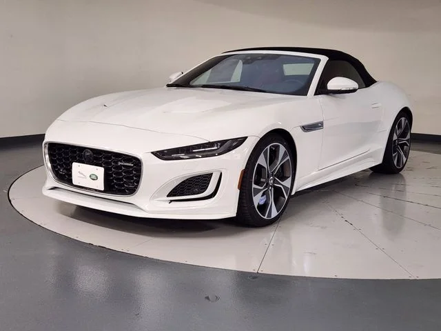 2024 Jaguar F-TYPE P450 R-Dynamic Convertible's photo