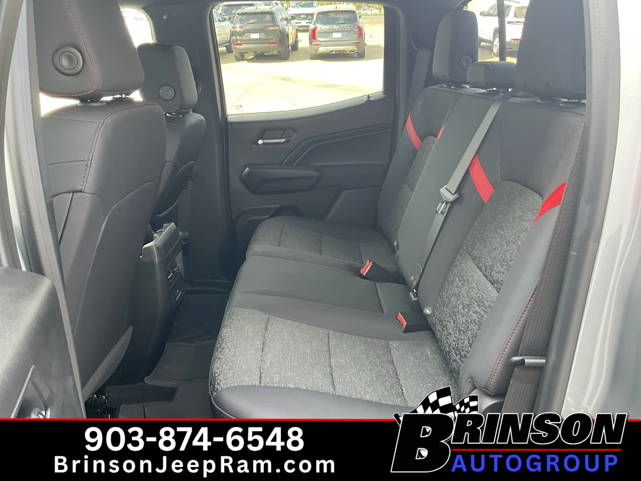 Used 2024 Sterling Gray Metallic Chevrolet 4WD Z71 image 27