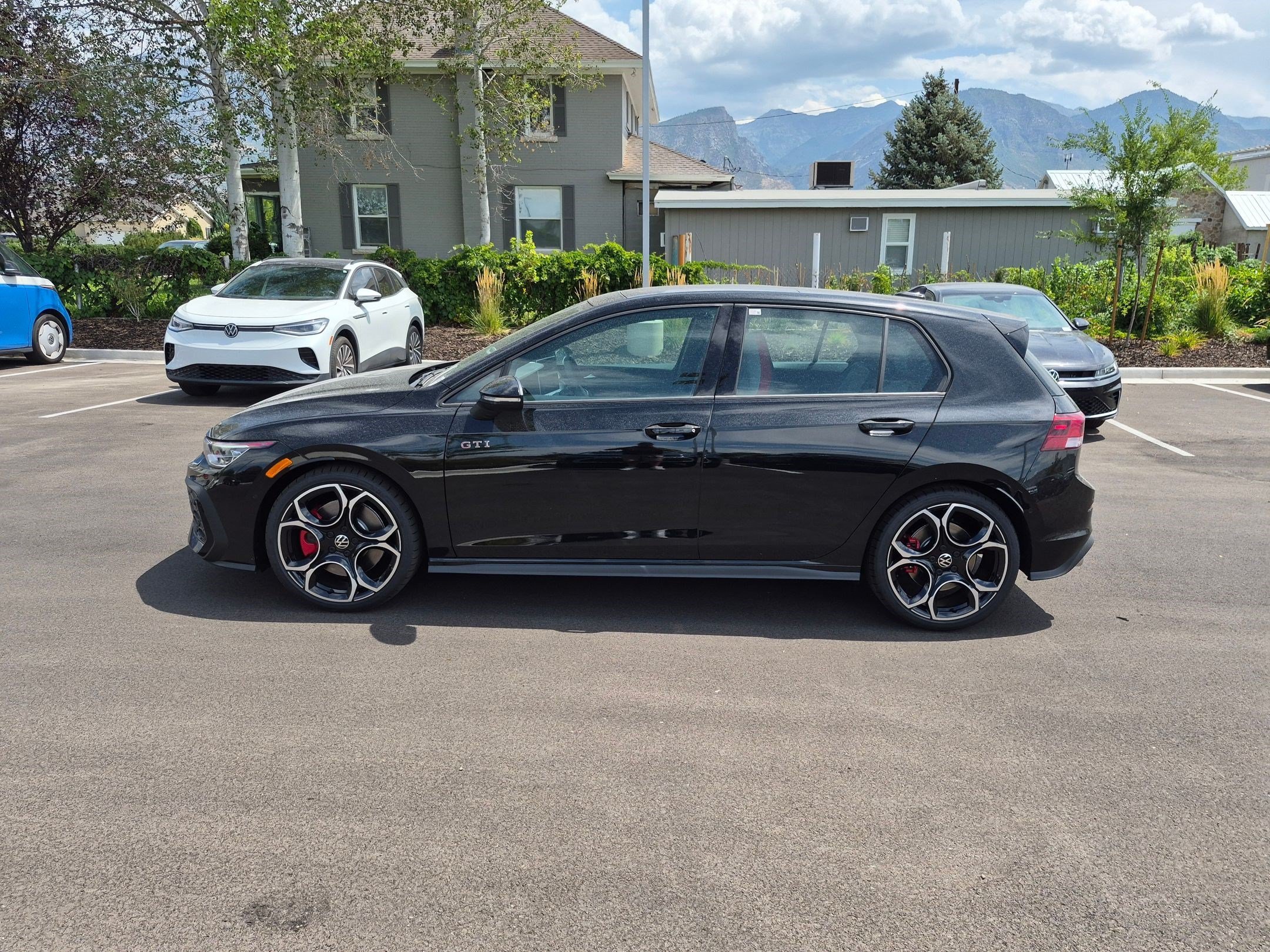 New 2026 Mythos Black Metallic Volkswagen Autobahn image 7